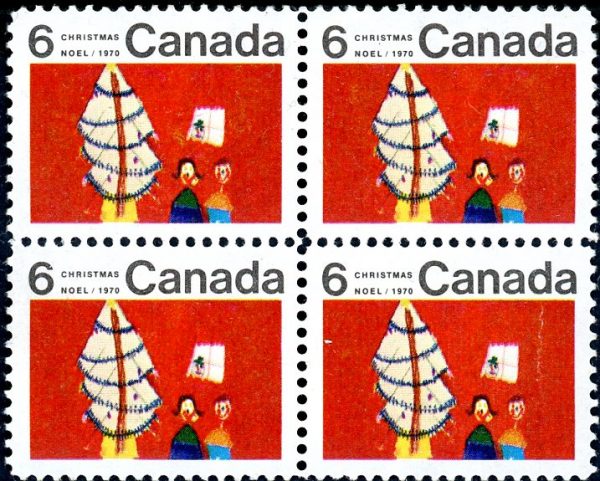 Canada Stamp #525i - Children and Christmas Tree (1970) 4 x 6¢ Centre block of 4