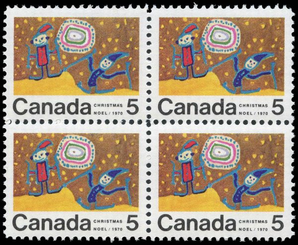 Canada Stamp #522i - Children Skiing (1970) 4 x 5¢ Centre block of 4 with (522iii)