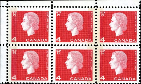 Canada Stamp CB#404PIX - Queen Elizabeth II (1963) 3x4¢ Wide & narrow tag bars in margin strip of 3 - FLOURESCENT