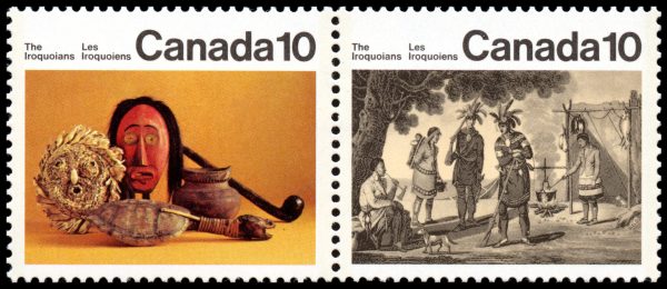 Canada Stamp #579i - Iroquoian Encampment (1976) 10¢ Variety "missing medallion", DF/DF -Se-Tenant Pair (578, 579i)