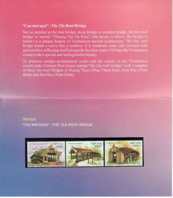 N.1019-Vietnam Tiled roof bridge set 3 2012 MNH, in original Vietnam Post Folder